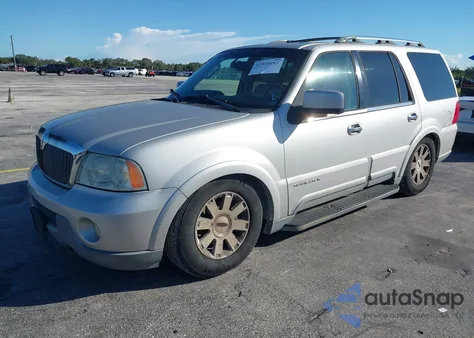 2004 Lincoln Navigator z USA, uszkodzony, nr VIN 5LMFU28R04LJ28040